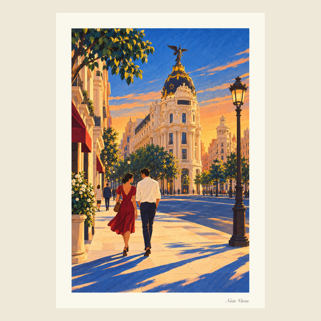 Gran Vía, l’heure dorée, tirage d’art ORENOA : l’Edificio Metrópolis au coucher du soleil, au bout de la Gran Vía à Madrid